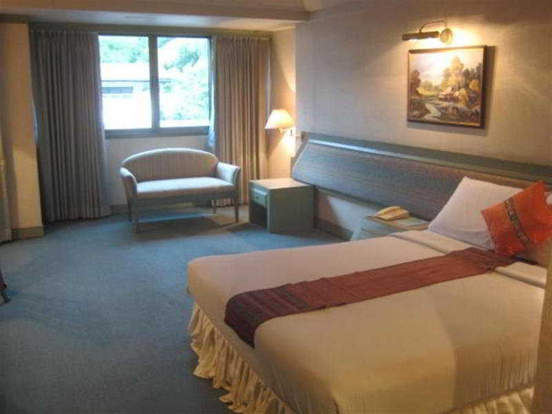 Hotel Sawasdee Langsuan 3*